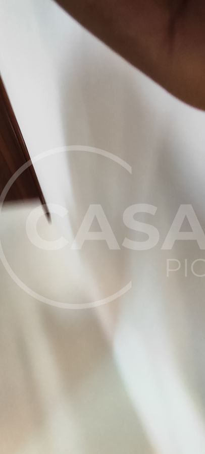 Casa com piscina disponível para locação definitiva