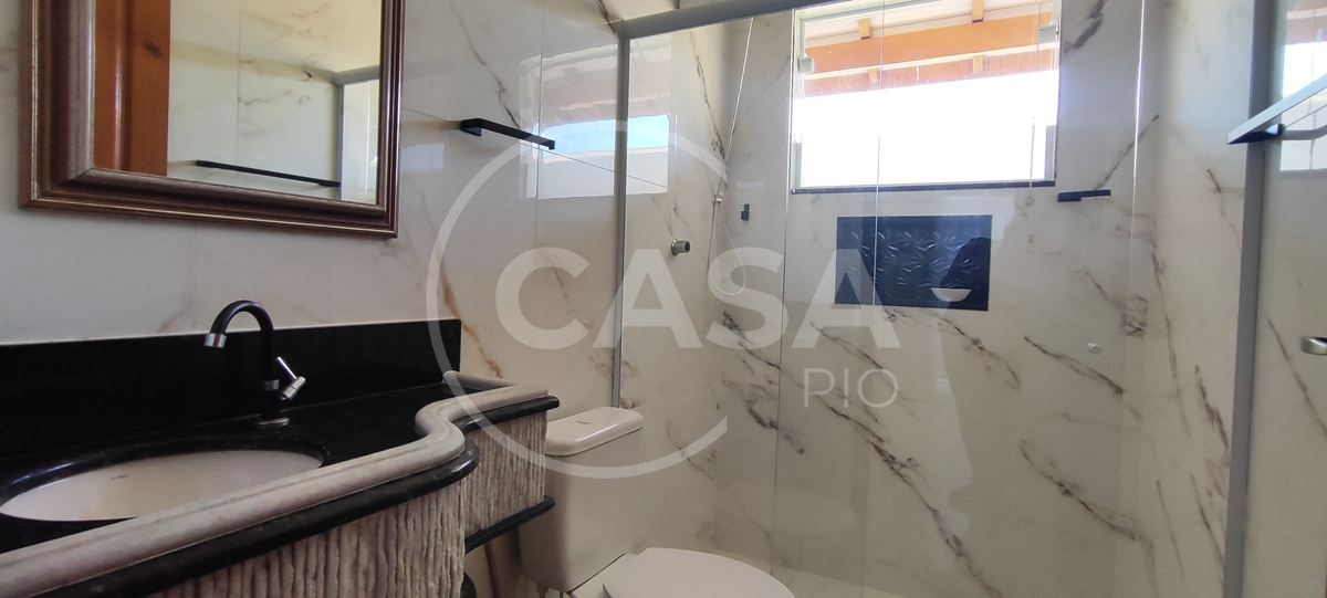 Sobrado à venda em condomínio