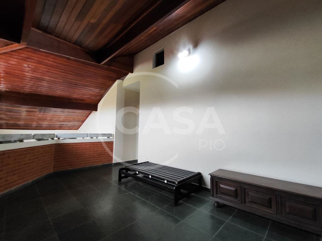 Casa com piscina em Peruíbe