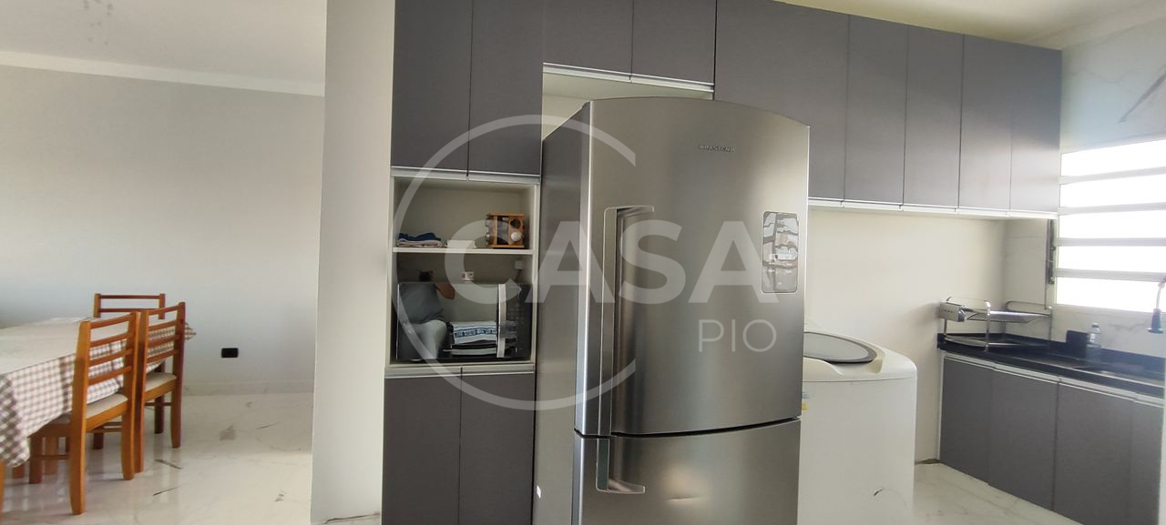 Apartamento sobreloja em Peruibe