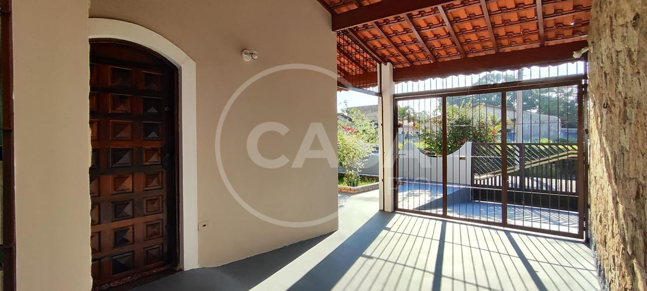 Casa a 500 m da praia em Peruibe