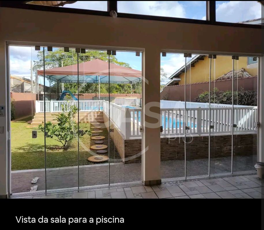 Casa em condomínio em Peruibe