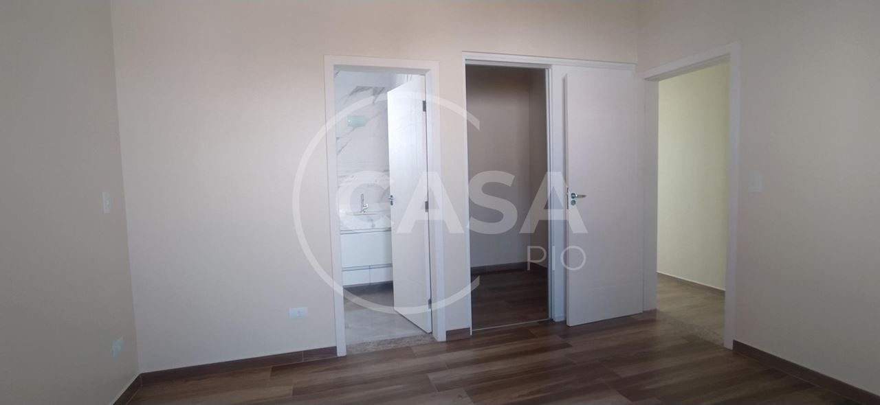 Sobrado em condomínio fechado