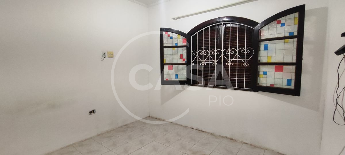 Casa de Esquina à Venda no Jardim Imperador – Peruíbe | 650 Metros da Praia