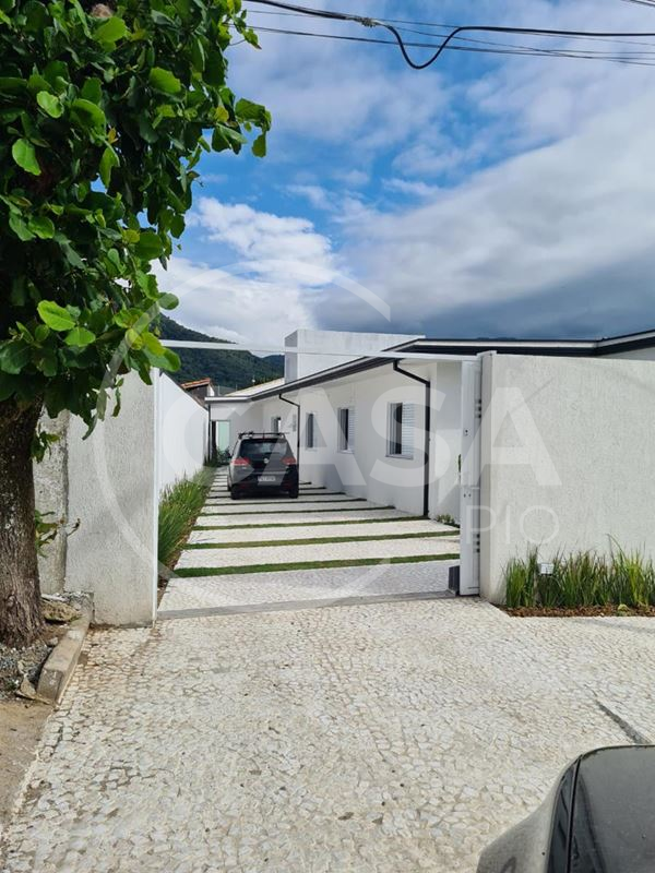 Casa no Centro de Peruibe