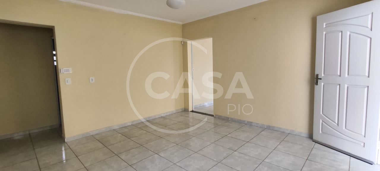 Casa á Venda no centro de Peruíbe