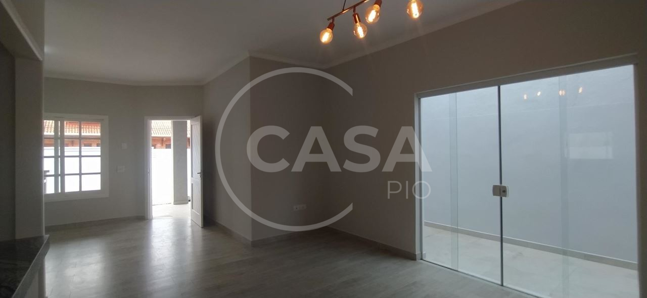 Casa com piscina-