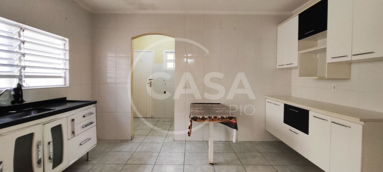 Casa á Venda no centro de Peruíbe