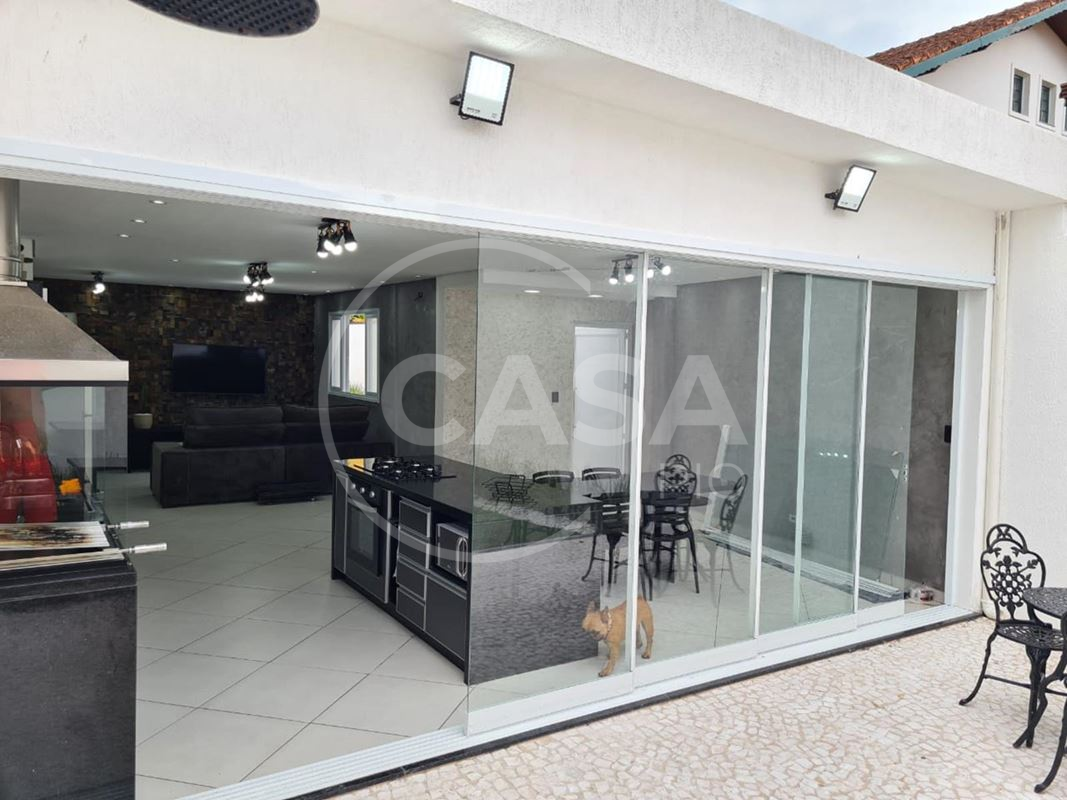 Casa no Centro de Peruibe