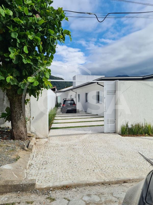 Casa no Centro de Peruibe