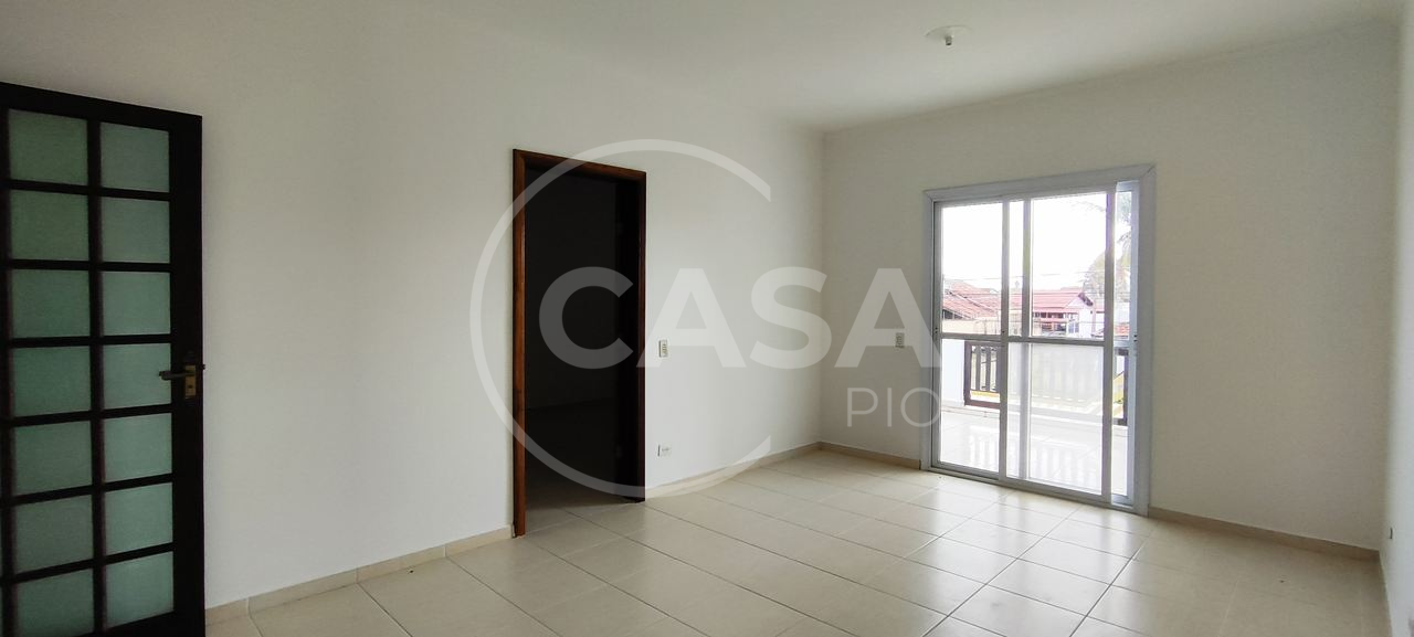 Sobrado á Venda em Peruíbe