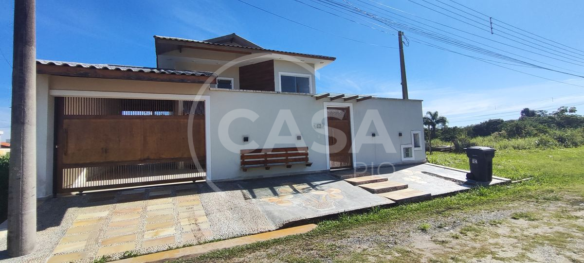 Sobrado à venda em condomínio
