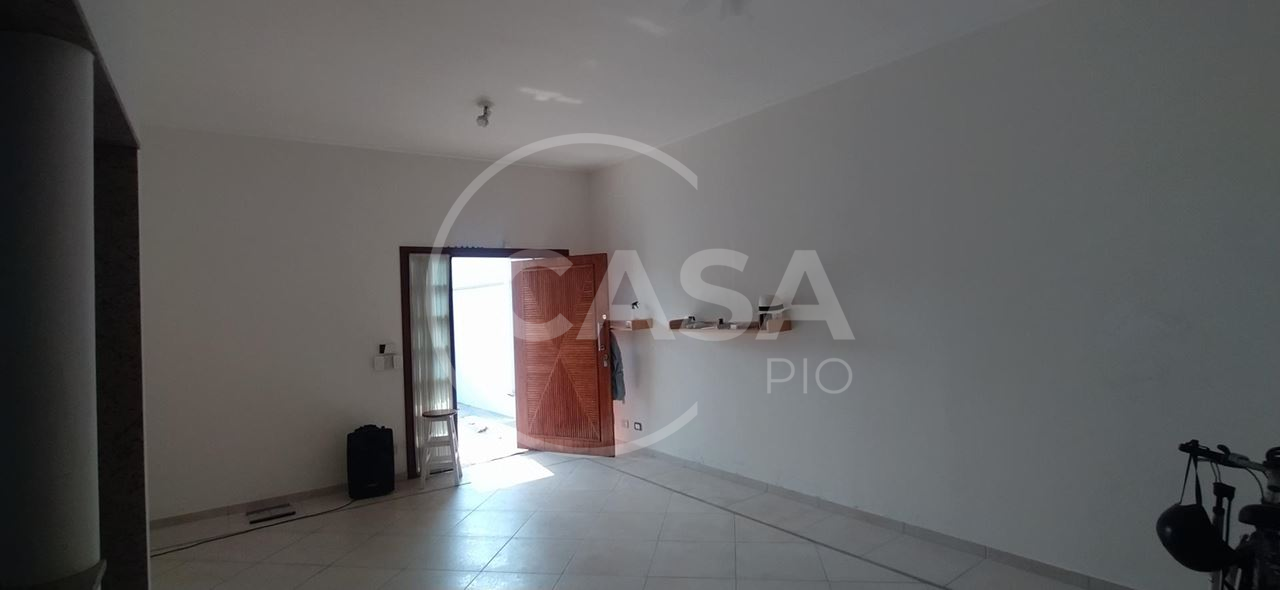 Casa a 400 m da praia em Peruibe