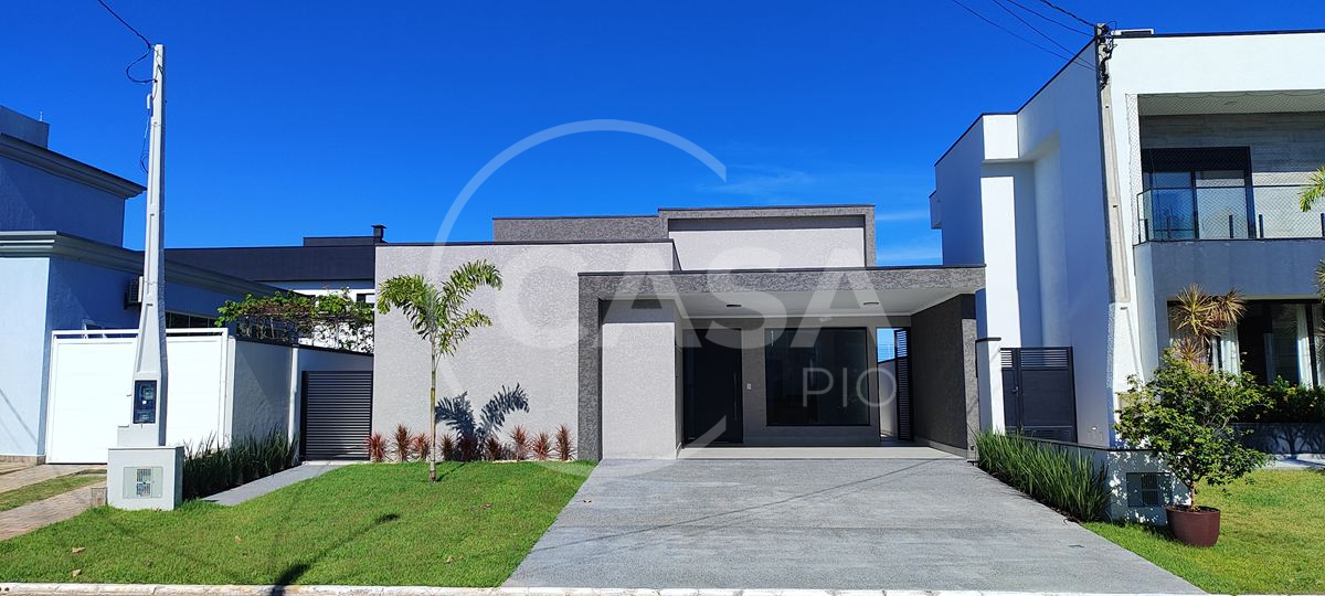 Casa nova em condominio fechado