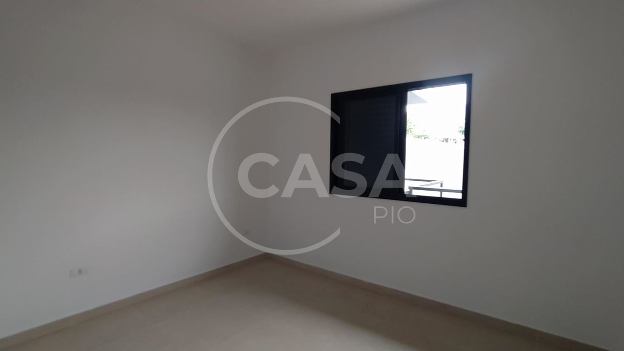 Apartamento á Venda em Peruíbe