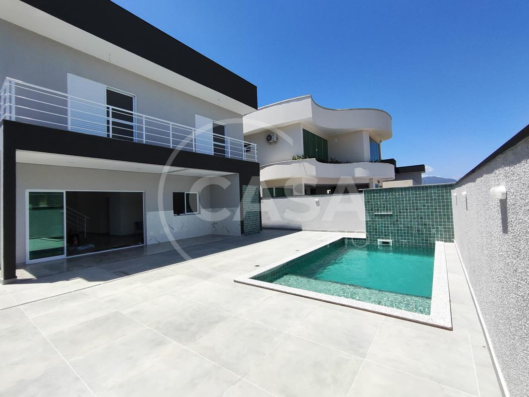 Sobrado em Condomínio Fechado