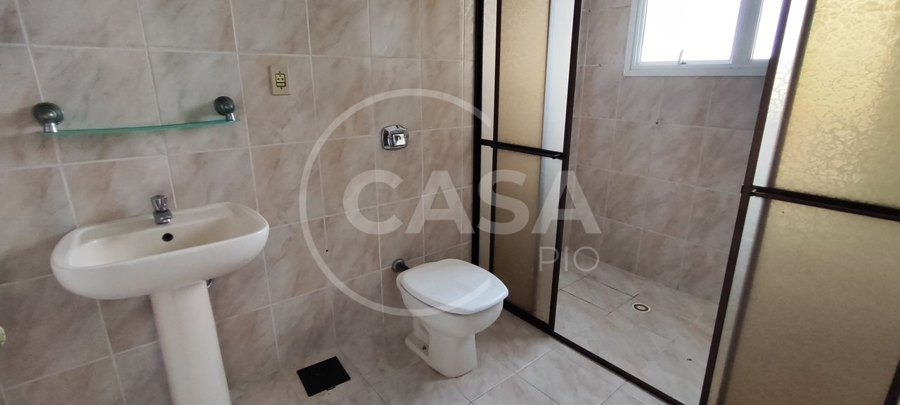 Sobrado á Venda em Peruíbe