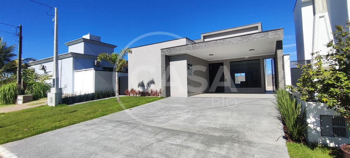 Casa nova em condominio fechado