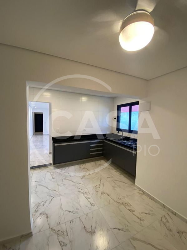 Locação Definitiva no Centro de Peruibe