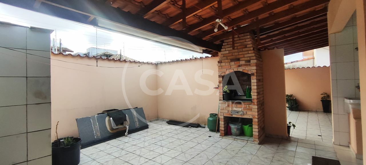 Casa á Venda em Peruibe