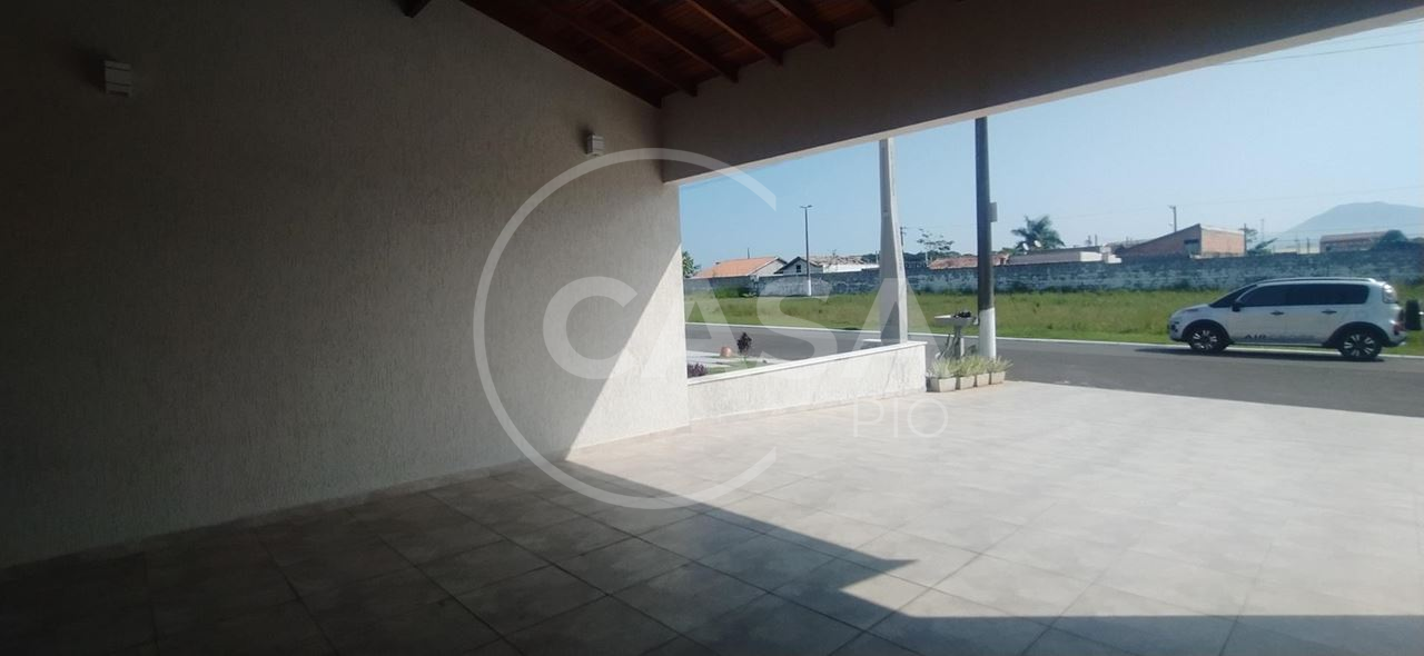 Sobrado em condomínio fechado