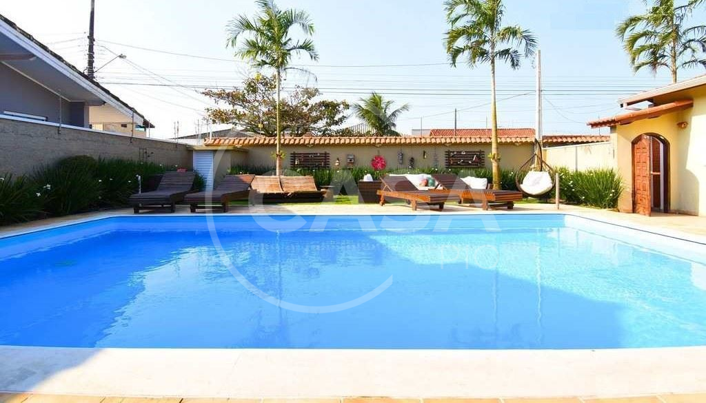 Casa a 300 m da praia