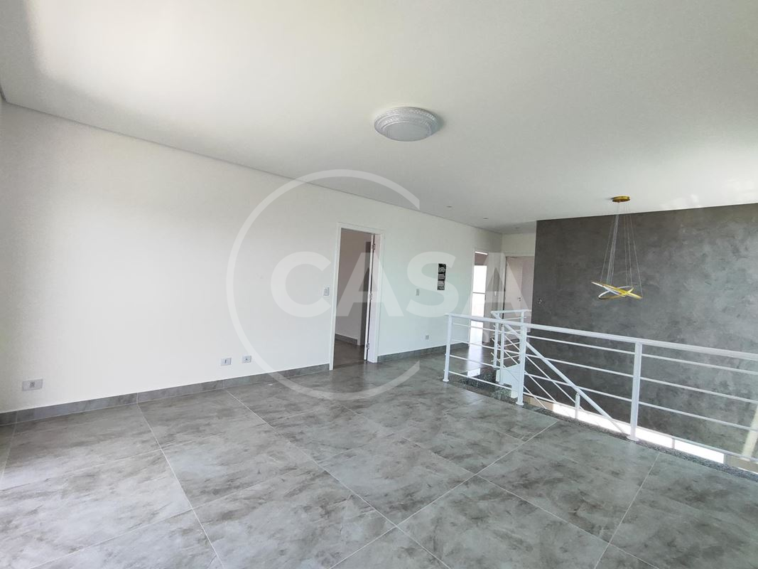 Sobrado em Condomínio Fechado