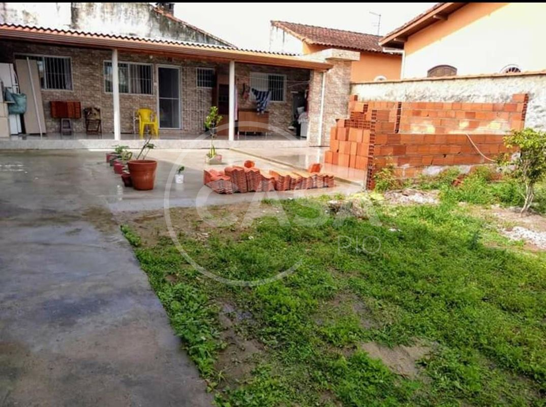 Edícula á Venda em Peruíbe