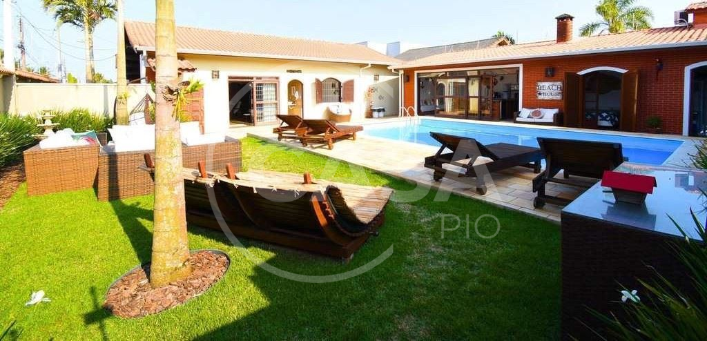 Casa a 300 m da praia