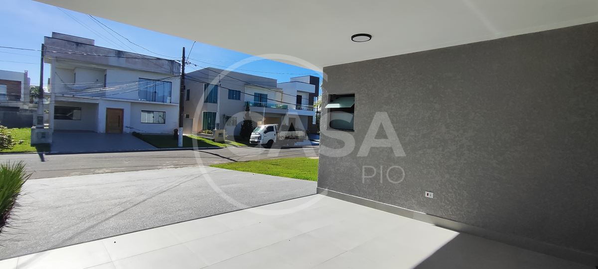 Casa nova em condominio fechado