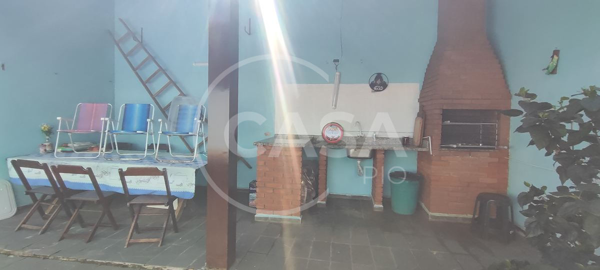 Casa com piscina à venda em Peruibe