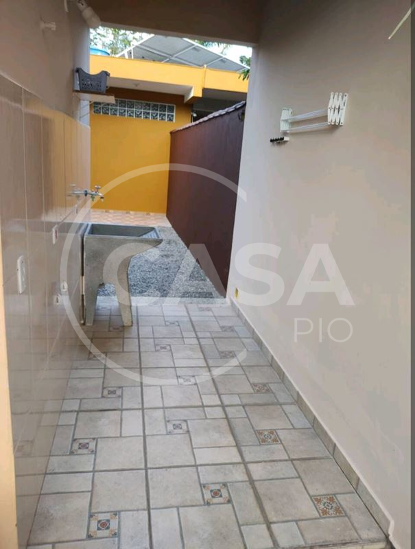 Casa em condomínio em Peruibe