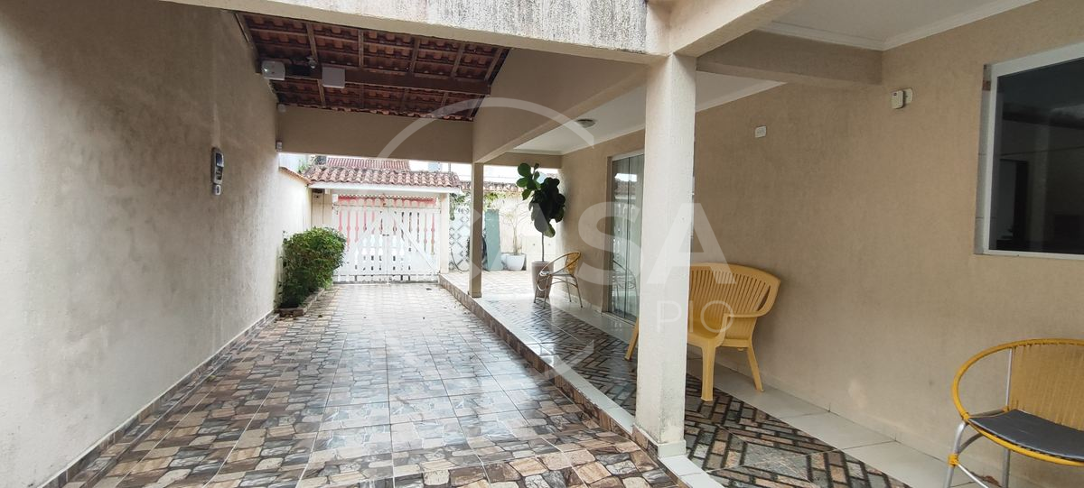 Casa á venda em Peruibe a 600 m da praia!