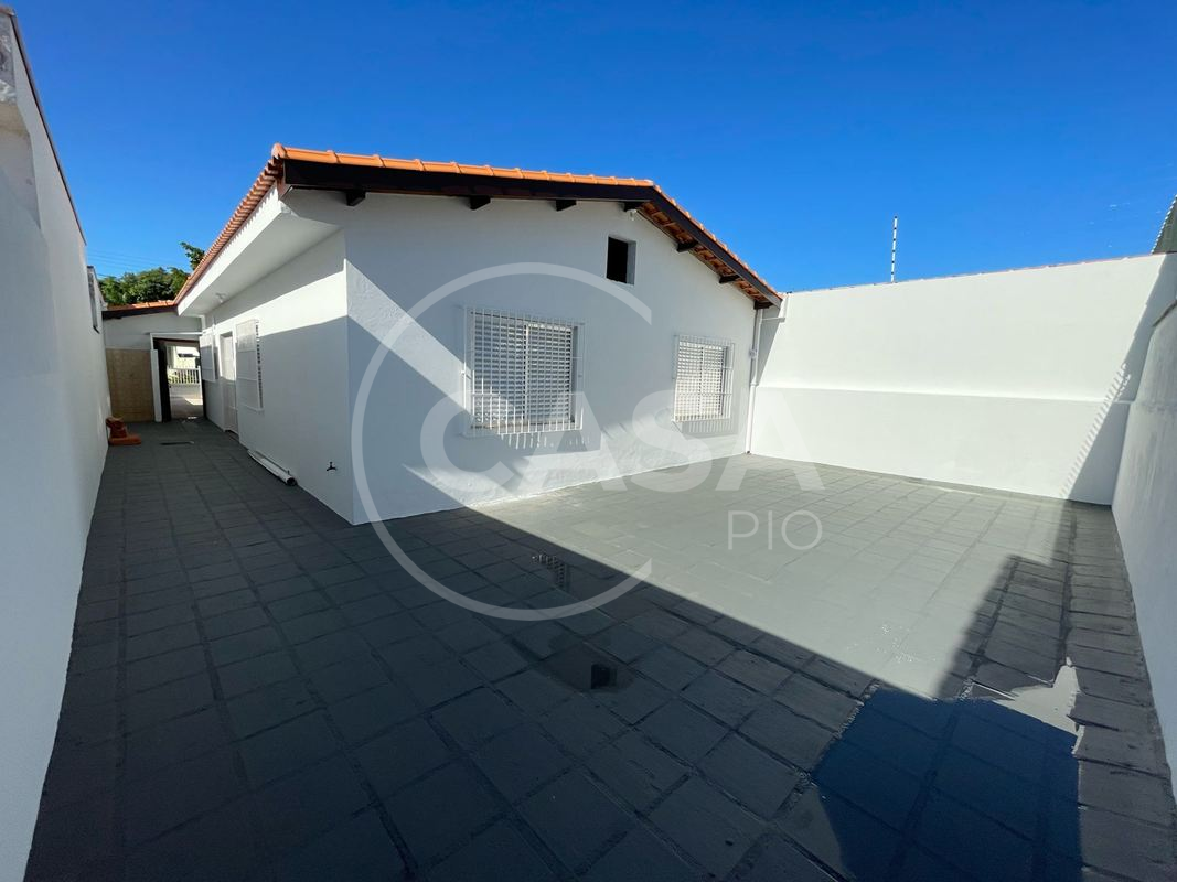 Casa á Venda em Peruibe