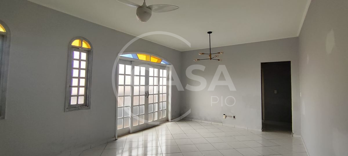 Apartamento para locação definitiva em Peruibe
