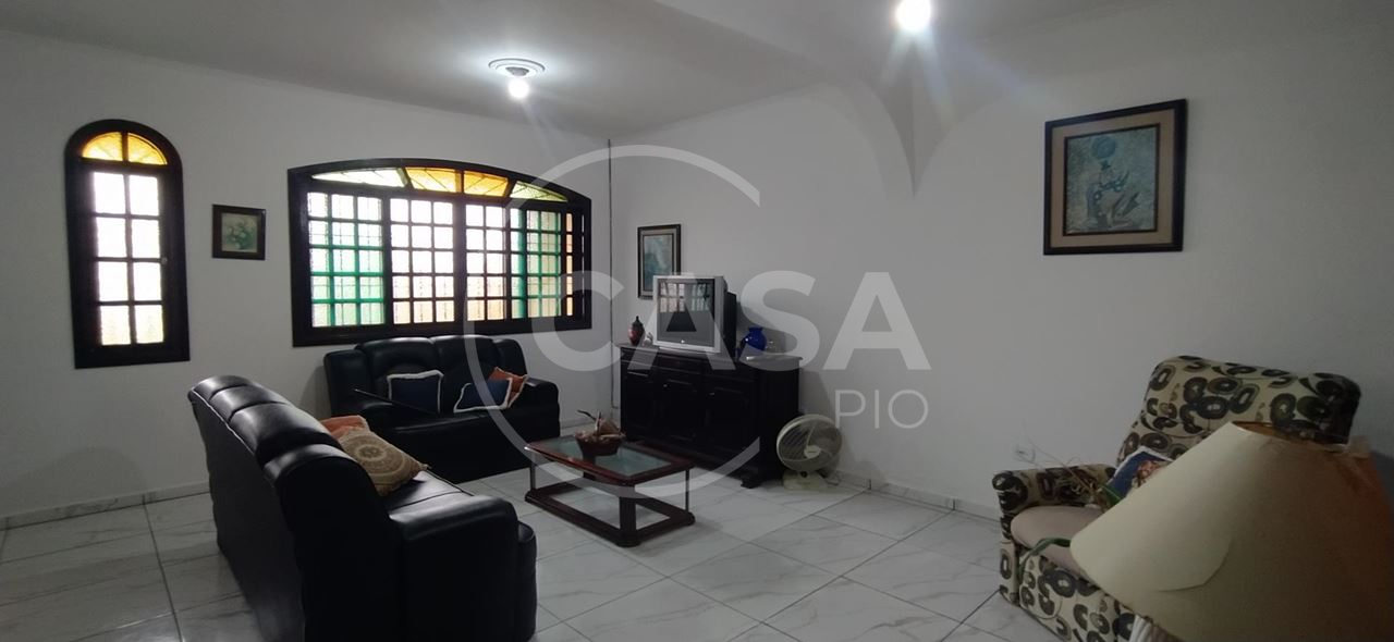 Casa á Venda em Peruibe