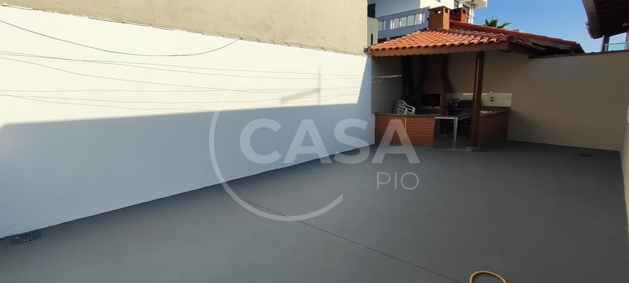 Casa a 500 m da praia em Peruibe