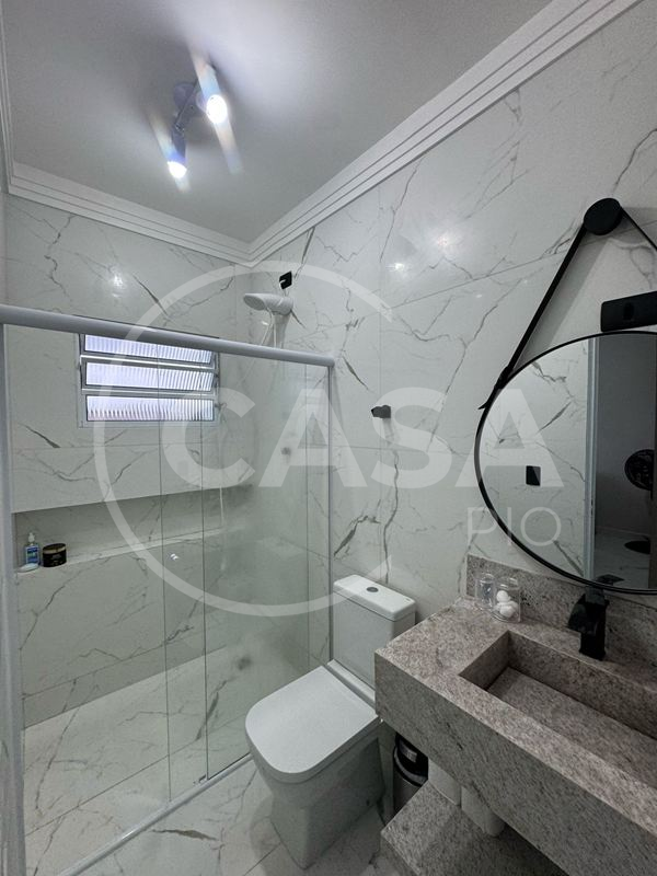 Apartamento sobreloja em Peruibe