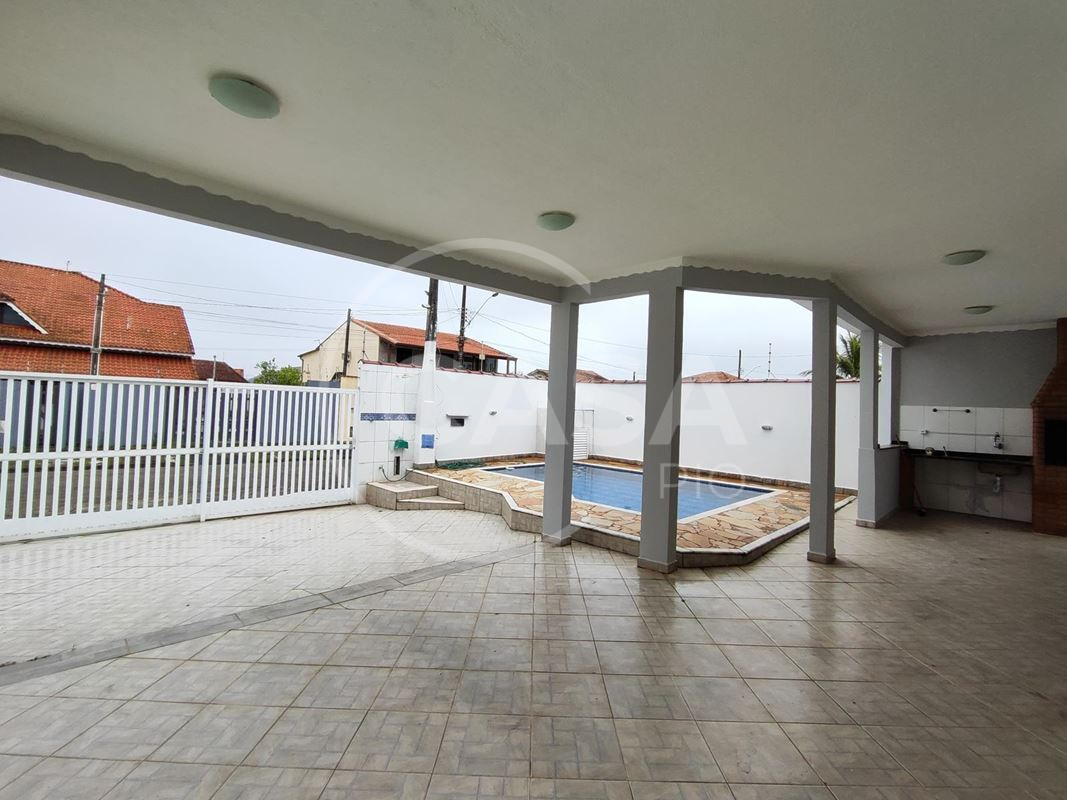 Casa com piscina