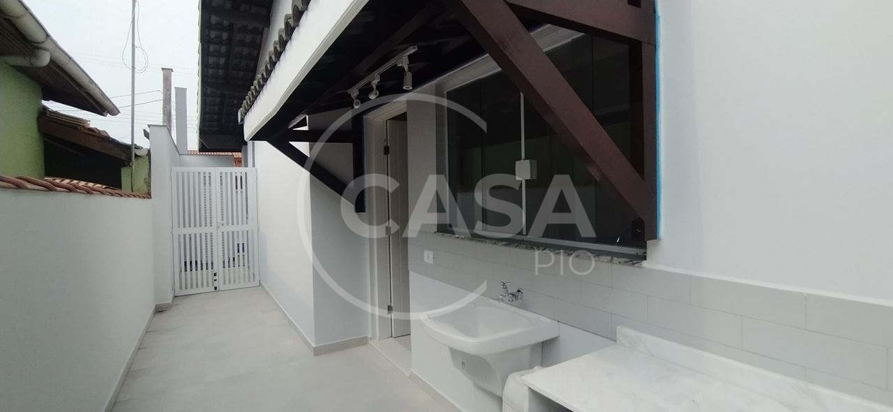 Casa com piscina-