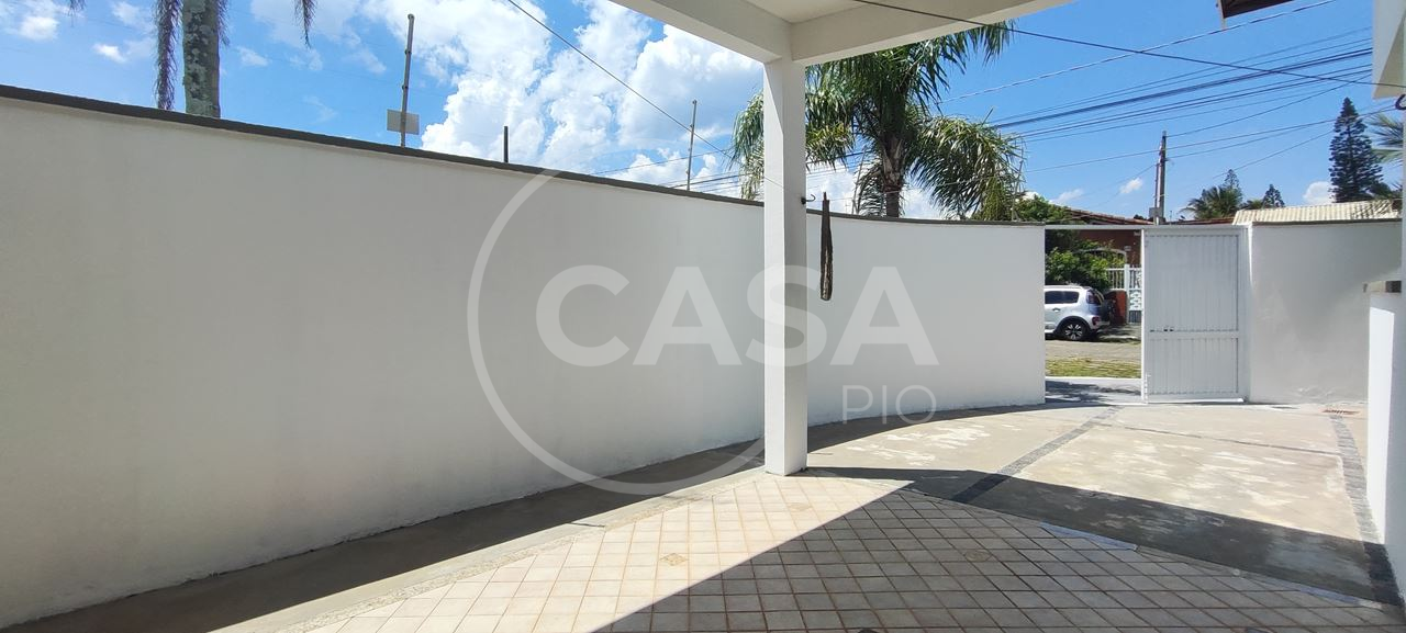 Casa a 400 m da praia em Peruibe