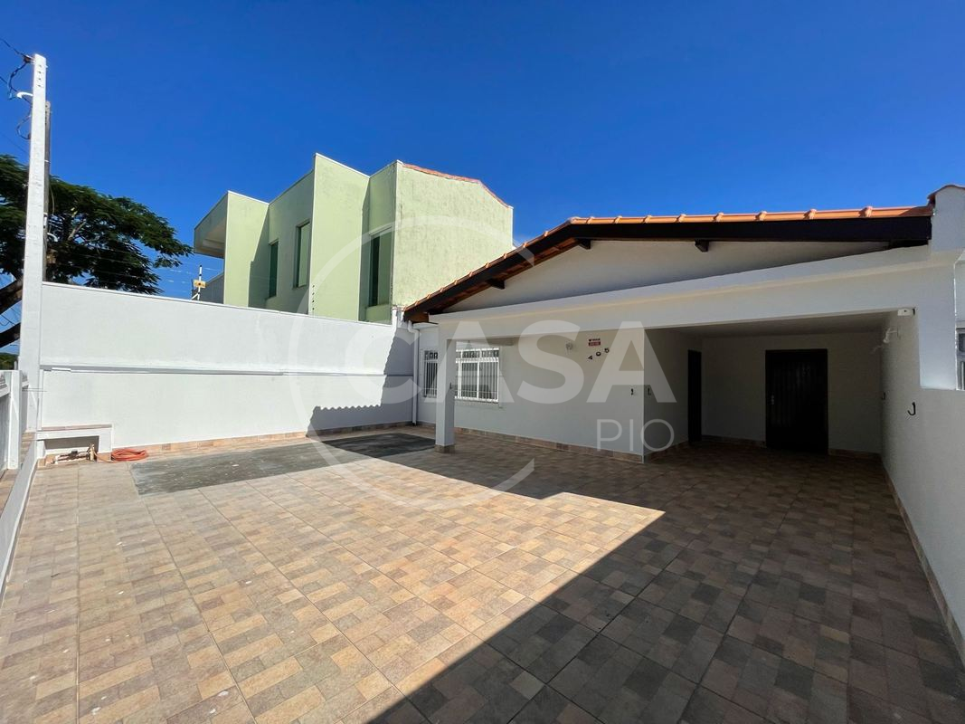 Casa á Venda em Peruibe