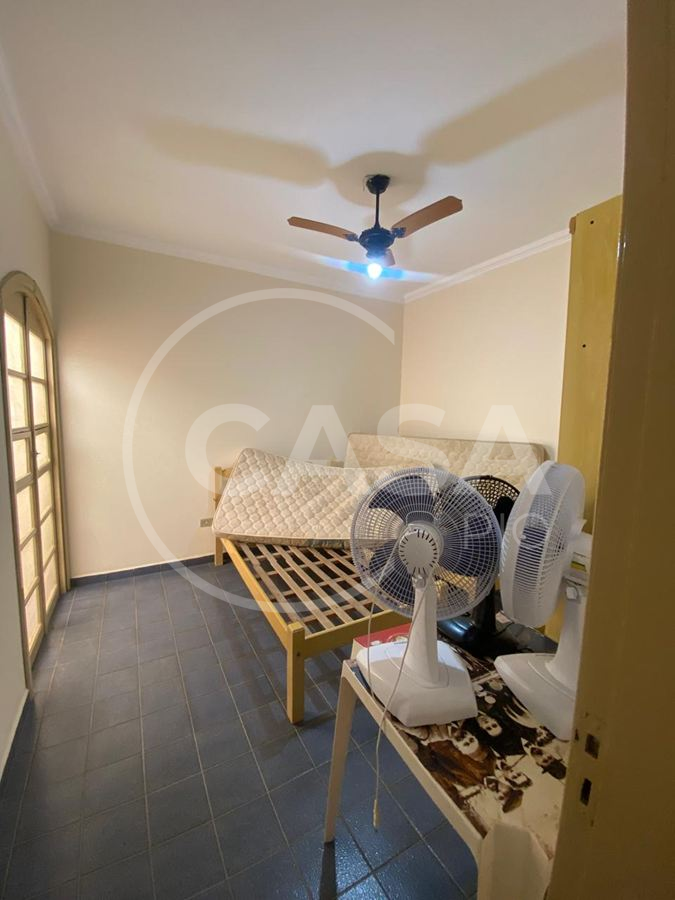 Casa a 300 m da praia em Peruibe