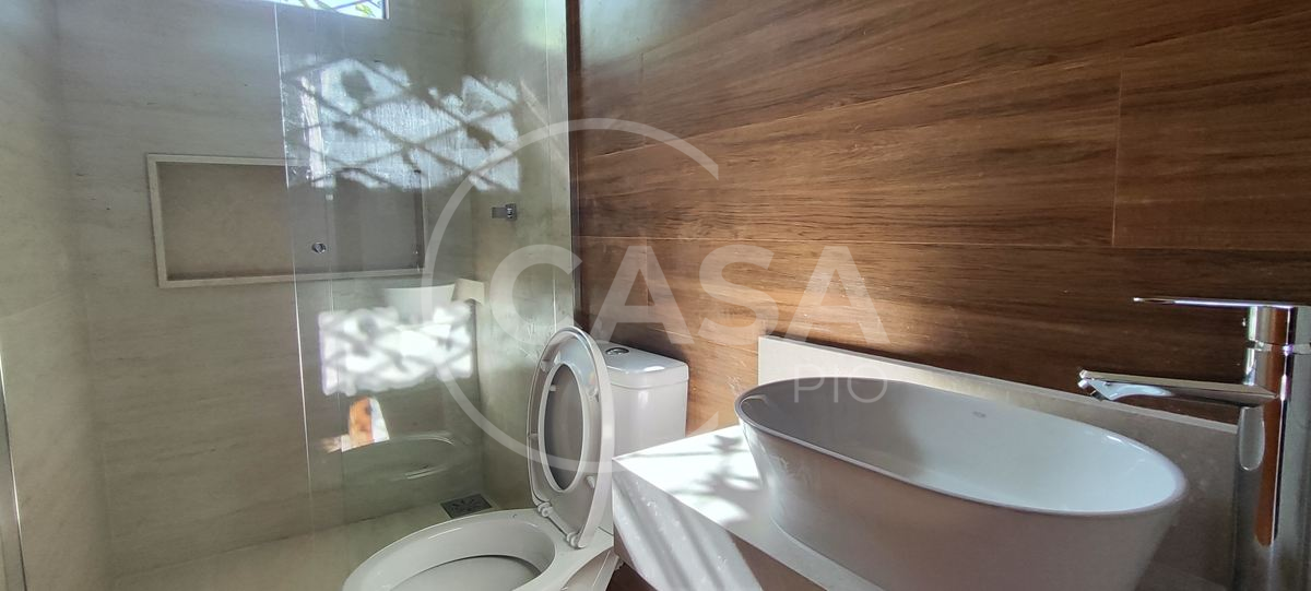 Apartamento Térreo à Venda em Peruíbe – Moderno, Completo e Pronto para Morar!