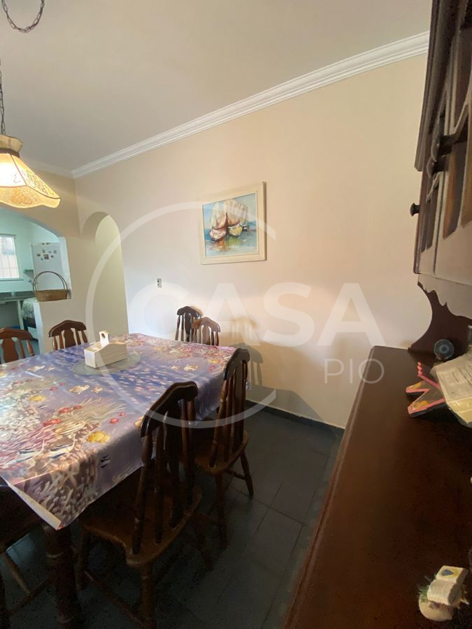 Casa a 300 m da praia em Peruibe