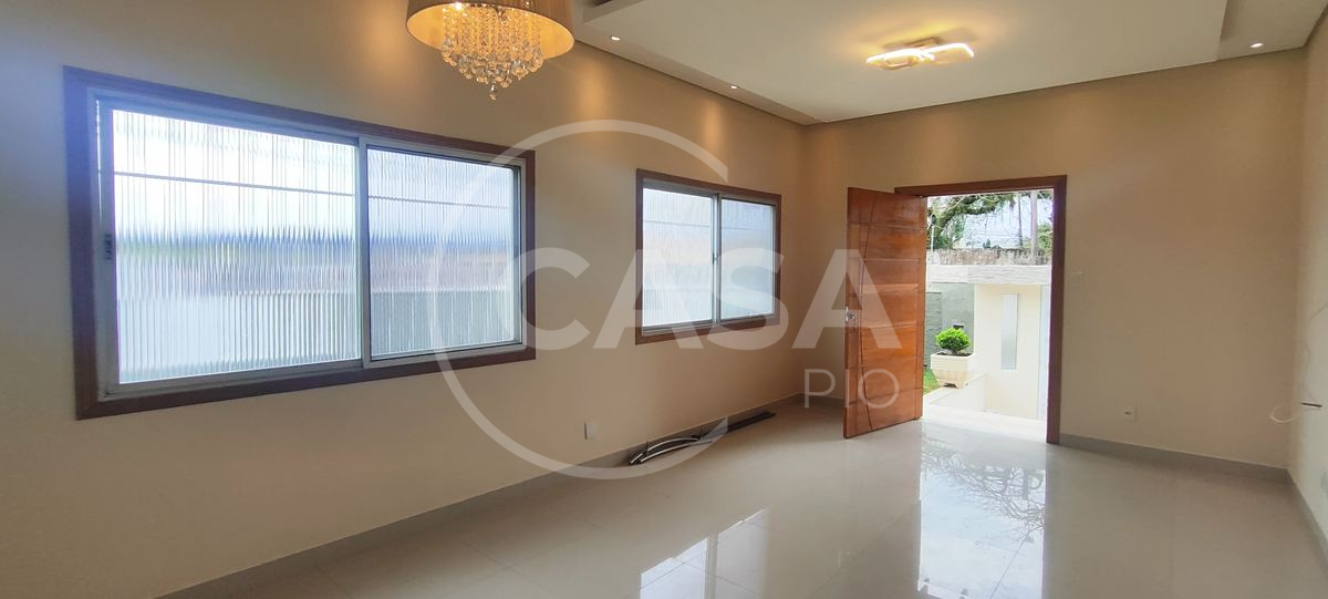 Casa no centro de Peruibe