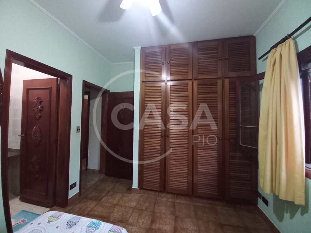 Casa em condomínio fechado