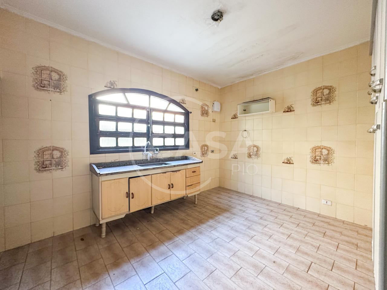 Casa a apenas 150 m da praia em Peruibe