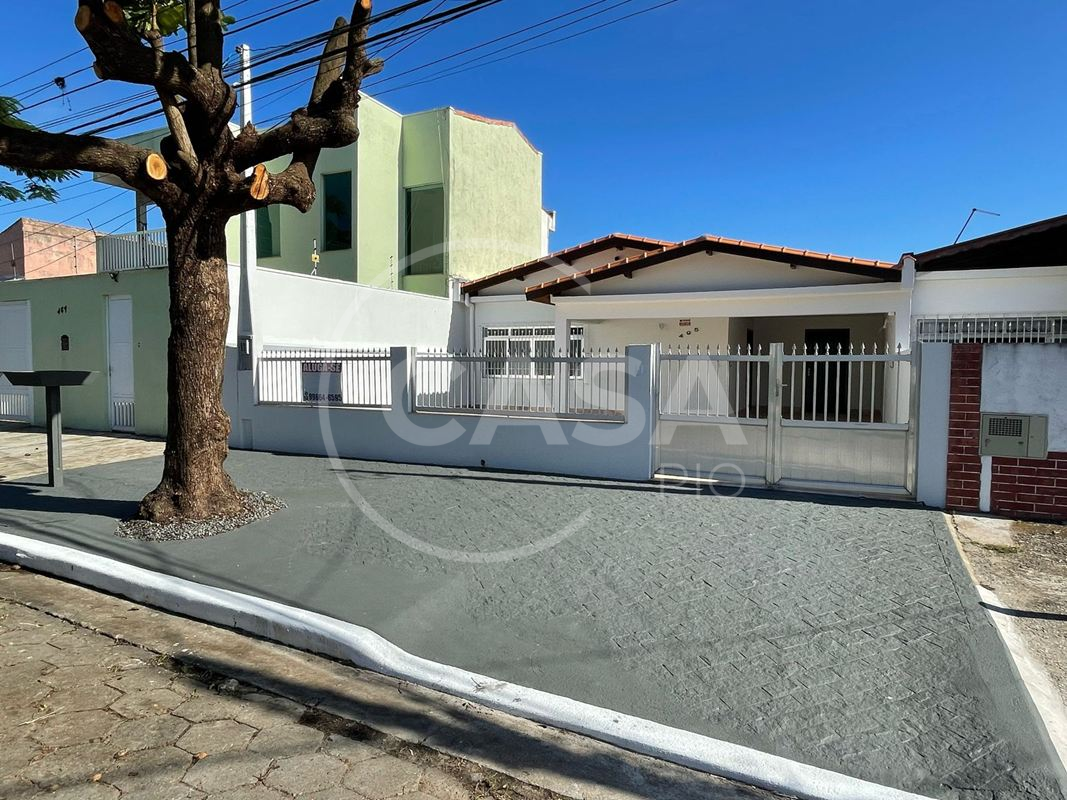 Casa á Venda em Peruibe