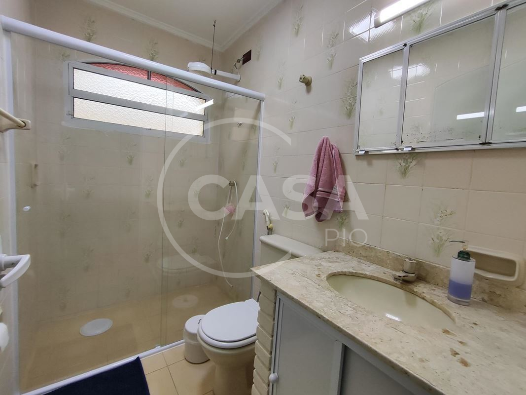 Sobrado a 100 m da praia